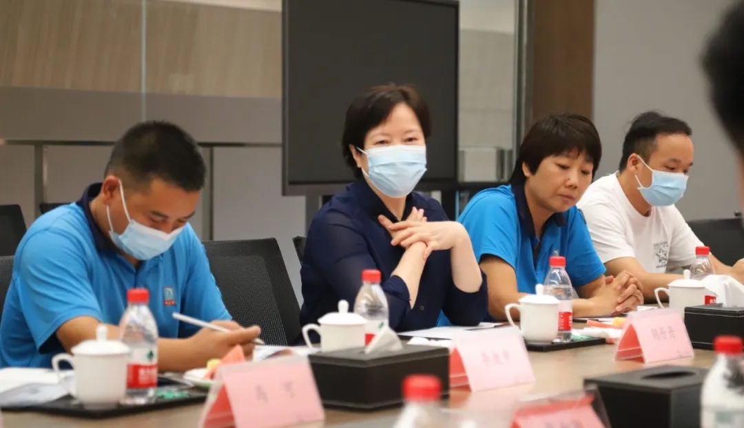 新能源?“心”配送！乐天堂官网新能源物流车品鉴会在郑召开