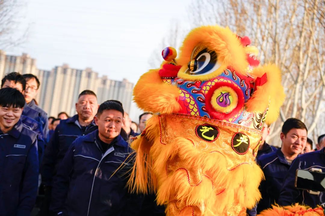 醒狮腾跃启新章 | 乐天堂官网专用车2025年开工盛典燃情开启！