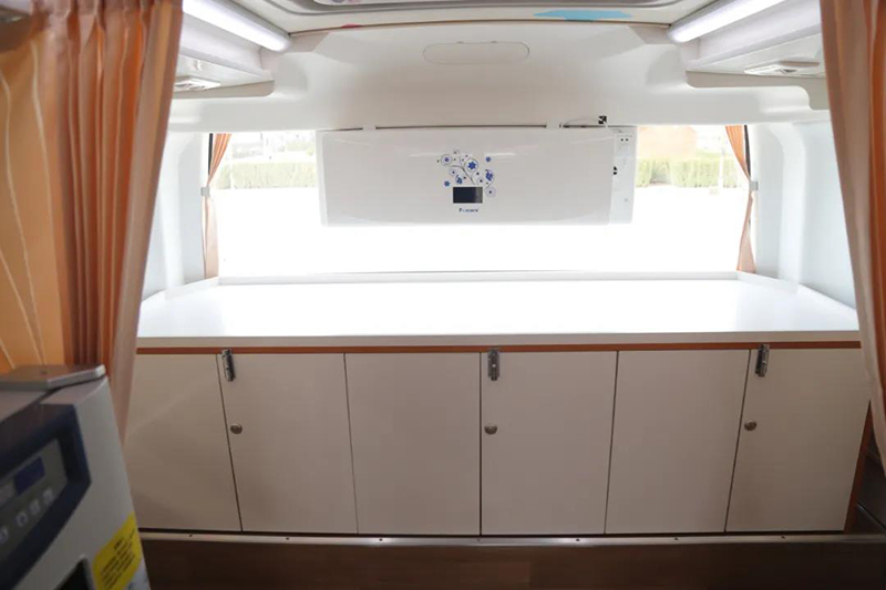 阿狸主题采血车，献给依然相信童话的人