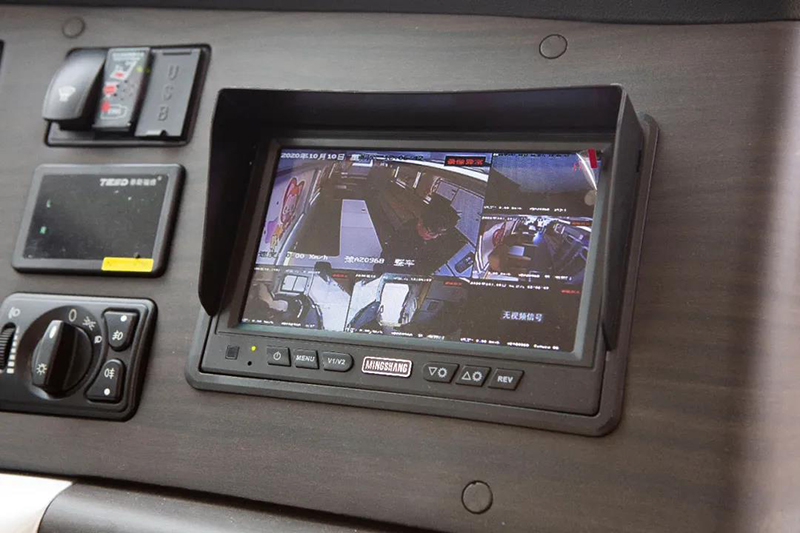 阿狸主题采血车，献给依然相信童话的人