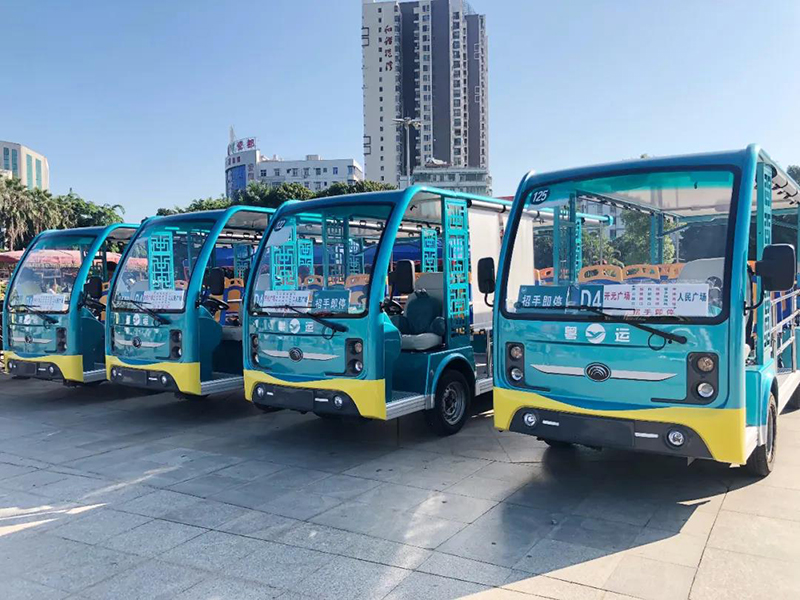 游览车旁展才艺，河南版“熊大”上热搜