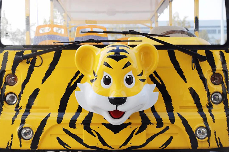 游览车旁展才艺，河南版“熊大”上热搜