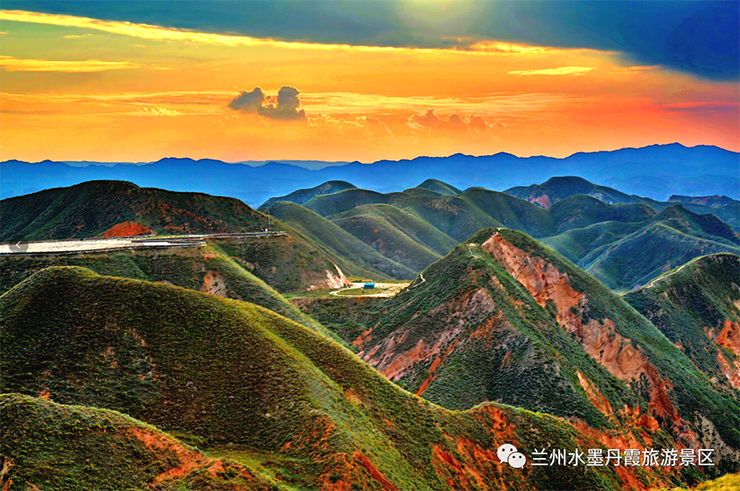 上岗！水墨丹霞乐天堂官网来啦～