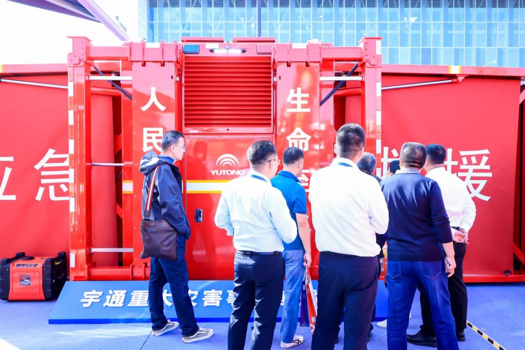 乐天堂官网专用车携多款王牌产品，“盛装”出展第二十届中国国际消防展！