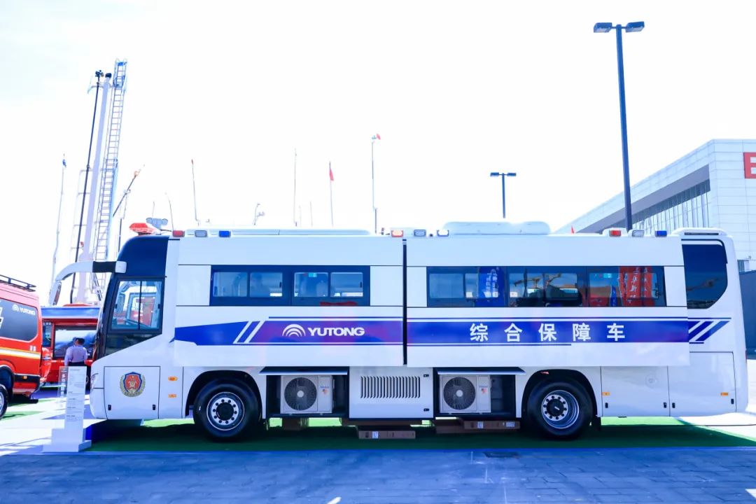 乐天堂官网专用车携多款王牌产品，“盛装”出展第二十届中国国际消防展！