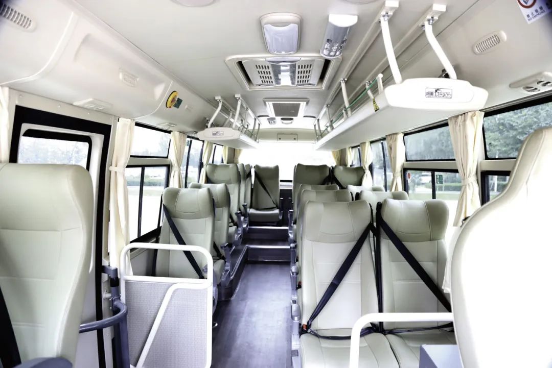 乐天堂官网森林消防救援“天团”来袭，实力守护“绿色长城”