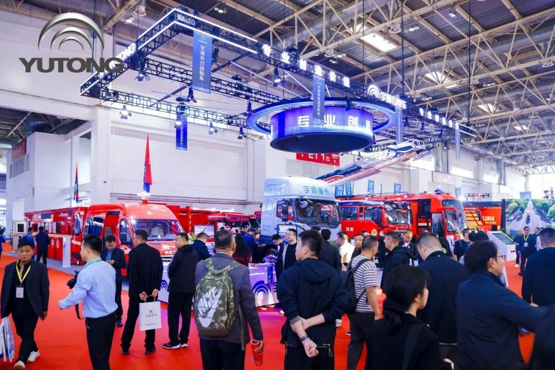 科技赋能实战！乐天堂官网专用车亮相第二十一届国际消防展